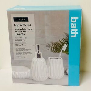Harman Ceramic White Bath Accessory Set